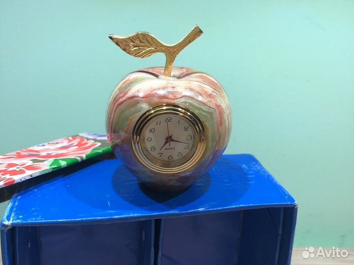 Из оникса