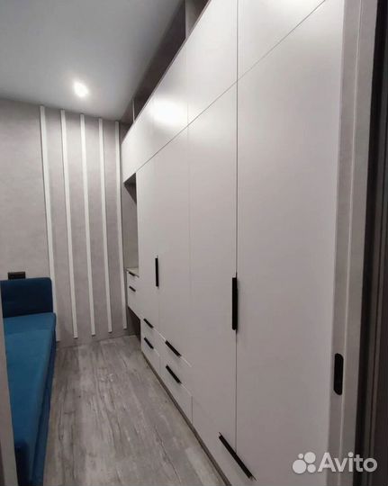 Шкаф распашной на заказ