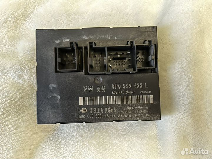 Блок комфорта Audi А3 8Р 2008-2013 г