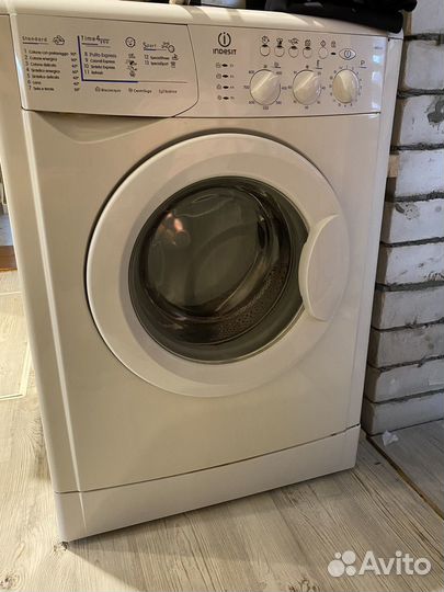 Стиральная машина indesit