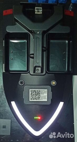 Прикормочный кораблик v020