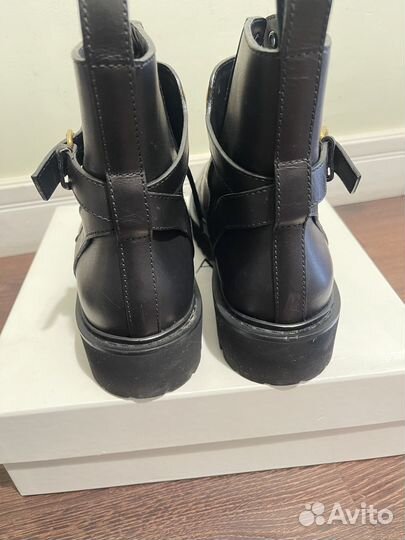 Ботинки женские valentino оригинал