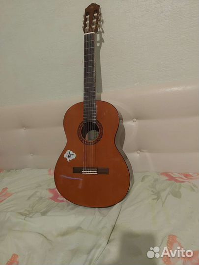 Акустическая гитара yamaha cs40