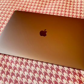 Macbook Pro 15 2018 i9