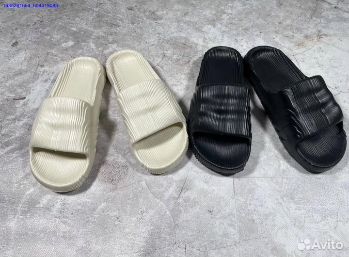 Тапки шлепанцы Adidas Adilette