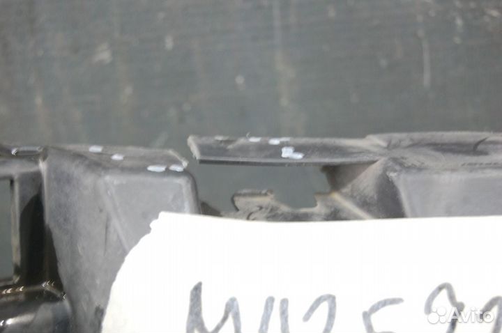 Кронштейн бампера переднего правый - BMW X3 F25