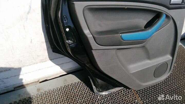 Дверь боковая Ford Kuga (2008-2012)
