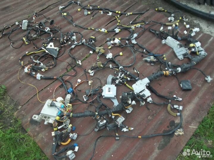 Toyota Land Cruiser 120 проводка салона