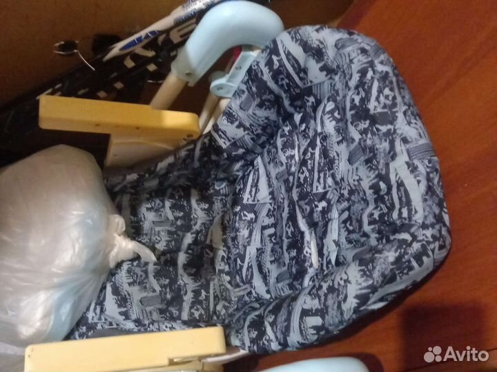 Стульчик для кормления