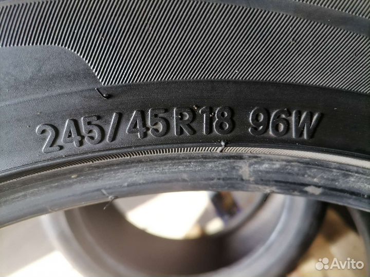 Toyo DRB 245/45 R18 96W