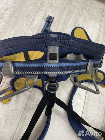 Страховочная система petzl, обвязка, беседка