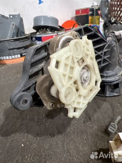 Корпус зеркала шевроле нива