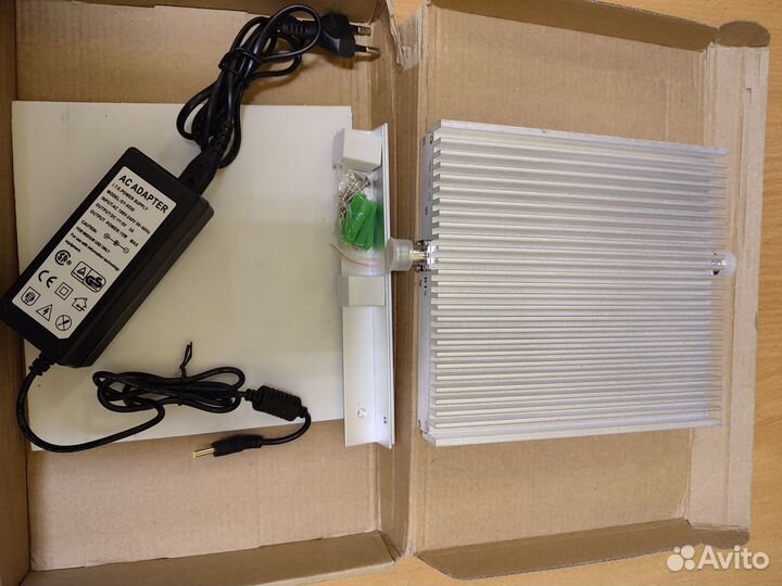 Усилитель, репитер ST-1090B (900/1800 мгц, 75 Дб)