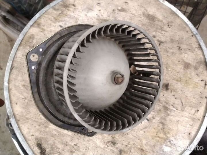 Hyundai Galloper вентилятор печки