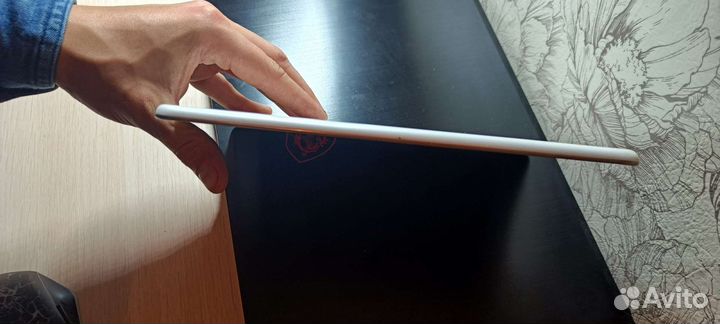 Samsung galaxy tab A. SM-T555