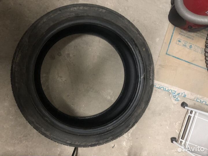 Zeta Alventi 235/45 R19