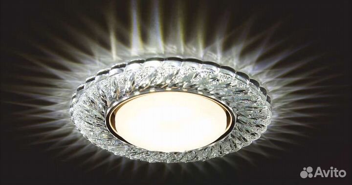 Светильник потолочный встраиваемый