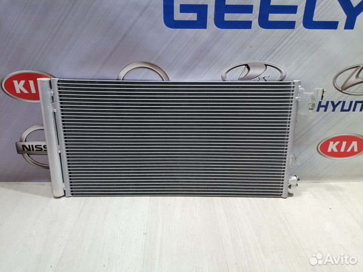 Радиатор кондиционера Renault megane 3