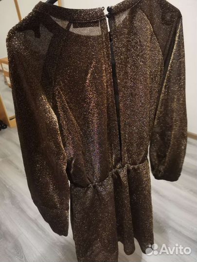 Платье праздничное