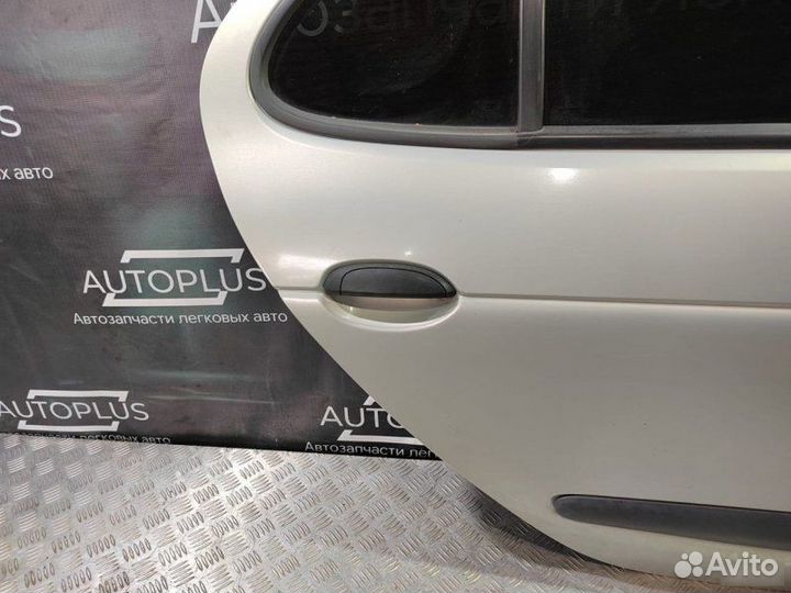 Дверь задняя правая Renault Megane 1 1.6 1995-2002