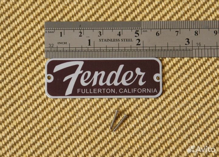 Шильдик для комбика Fender Champ Deluxe Логотип