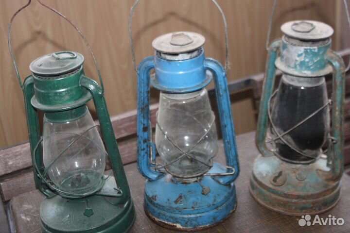 Лампа керосиновая освещение. интерьер ретро