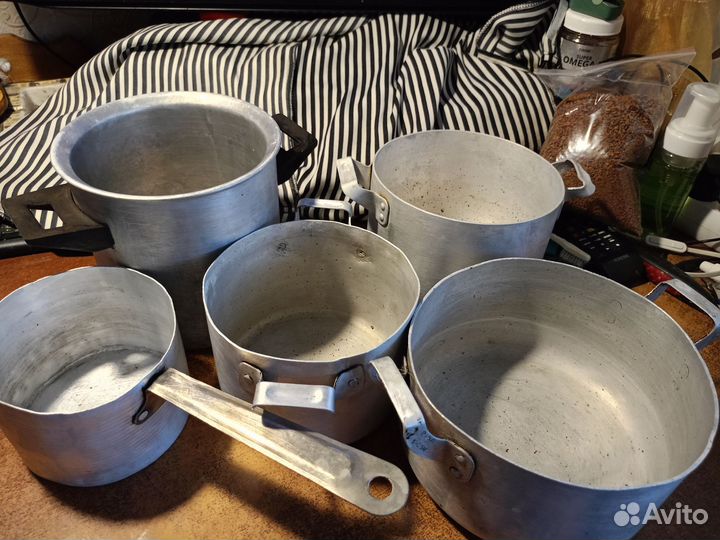 Кастрюли бу от 1литра до 3.5 литра