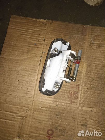 Ручка внешняя передняя левая Nissan sunny