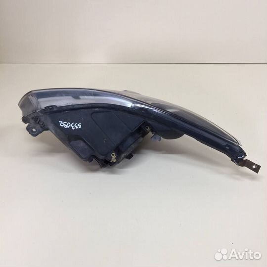 Фара правая Chevrolet Cruze J300 2009-2016