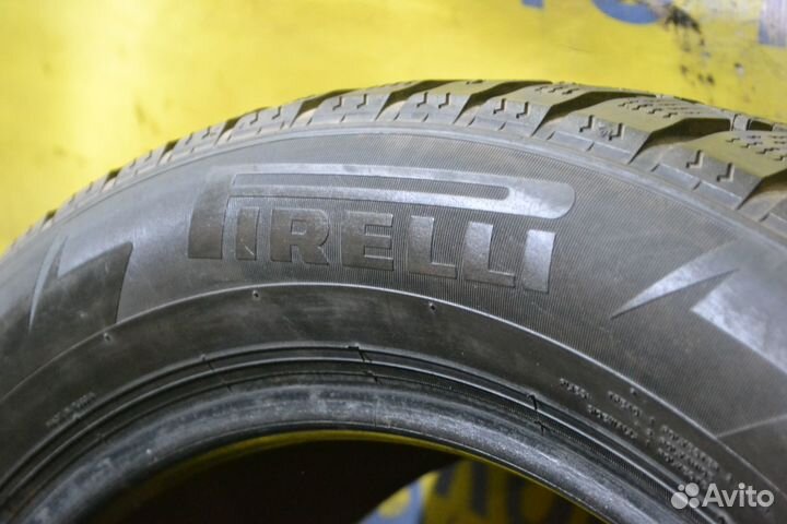 Pirelli Ice Zero 225/55 R17