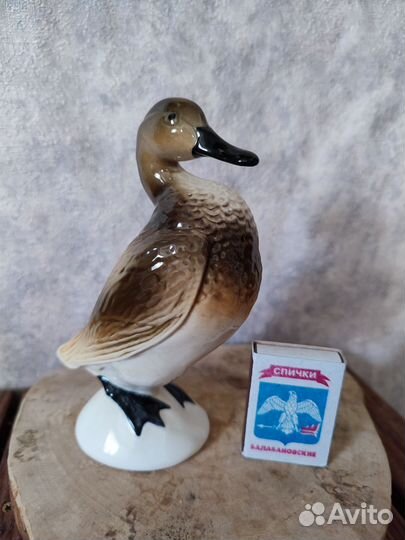 Статуэтка утка чирок фарфор сувенир