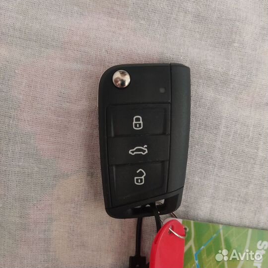 Ключ на автомобиль skoda