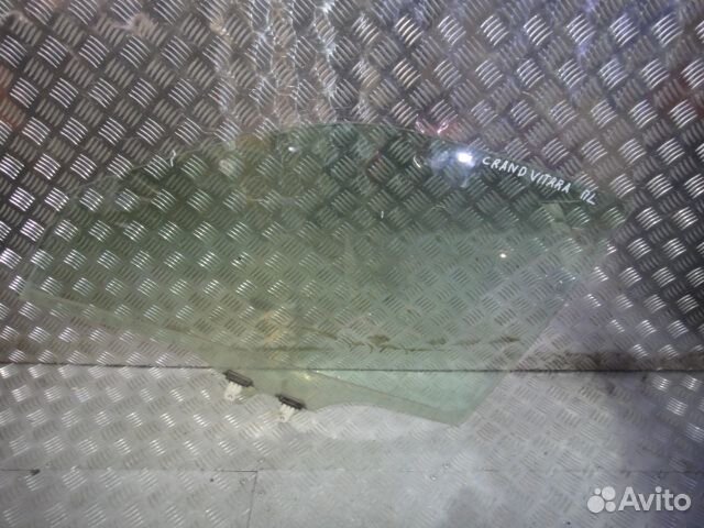 Стекло Grand Vitara (05-15) пер L б\у