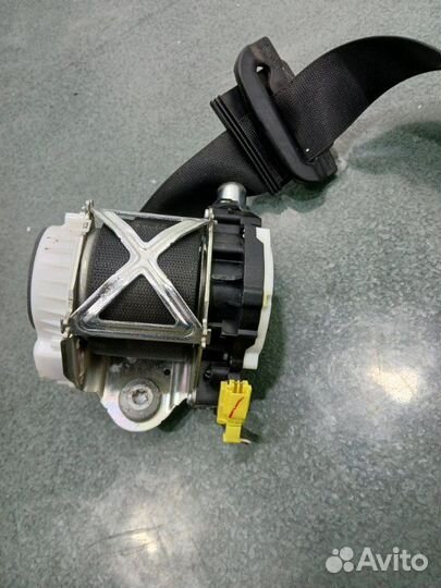 Ремень безопасности задний правый Mercedes-Benz