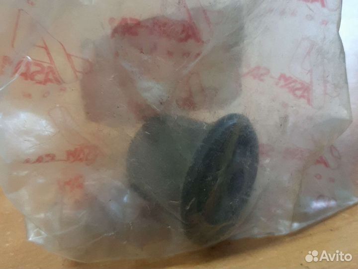 Сайлентблок largus, logan, sandero перед. рычага