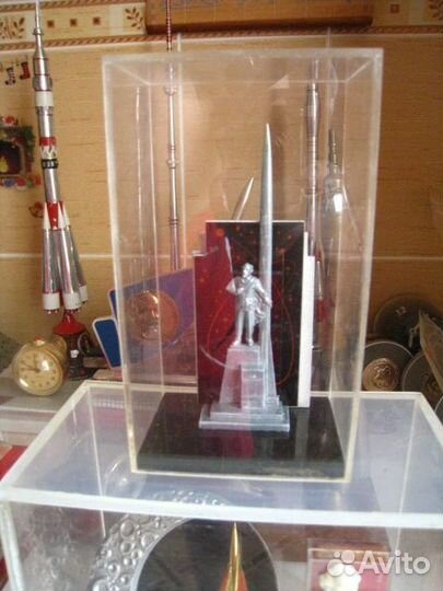 Сувенир Модель Ракета Спутник Луна Циолковский