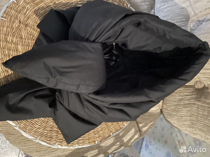 Косынка пуховая новая