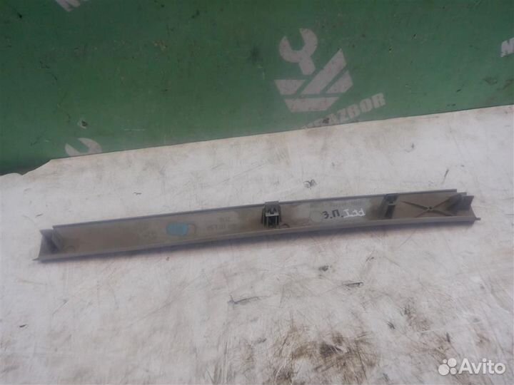 Накладка (кузов внутри) Форд Фокус 1