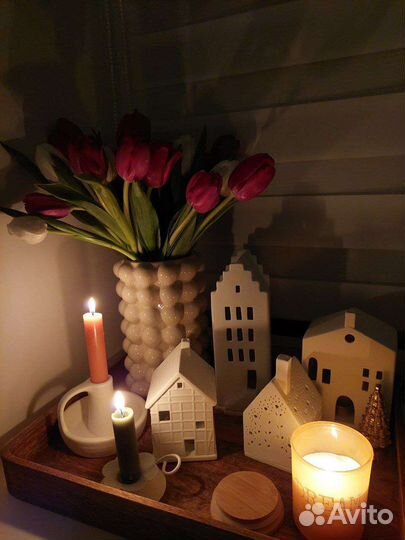 Фарфоровый домик подсвечник