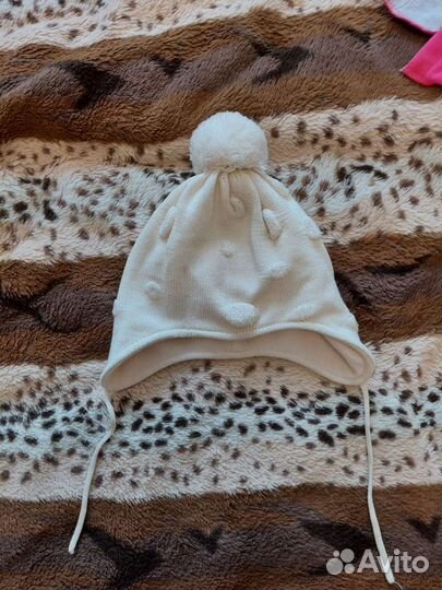 Шлемы для девочки, шапки