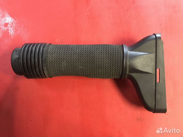 Патрубок воздуховода Mercedes-Benz E-Class w212