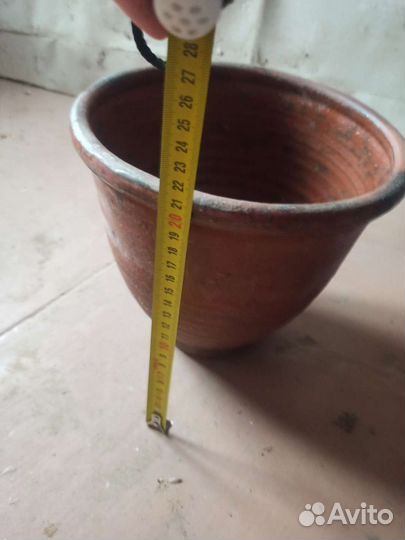 Очень большой глиняный горшок, старинный