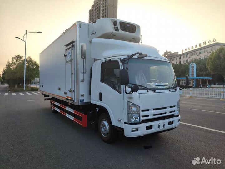 Isuzu NQR90, 2023