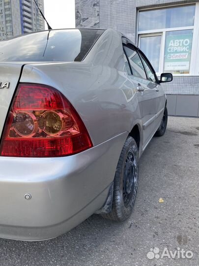 Toyota Corolla 1.6 AT, 2005, 336 000 км