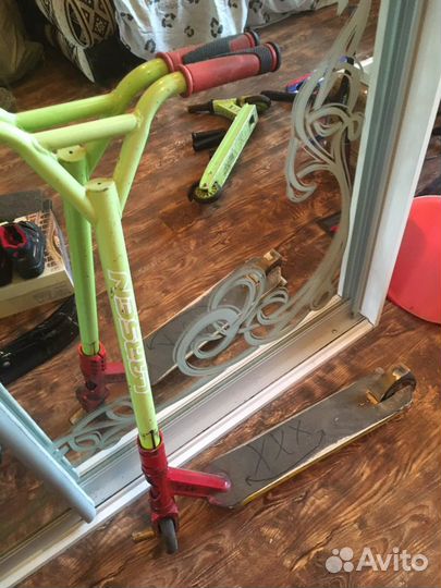 Трюковой самокат