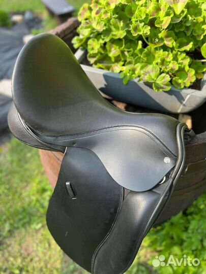 Выездковое седло Гермида