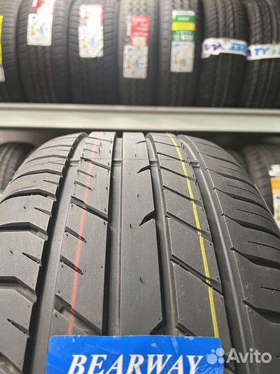 Bearway BW118 265/40 R20 76U