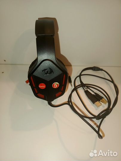 Новые игровые наушники Redragon Themis