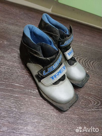Лыжные ботинки, 34 размер