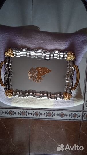 Поднос металлический